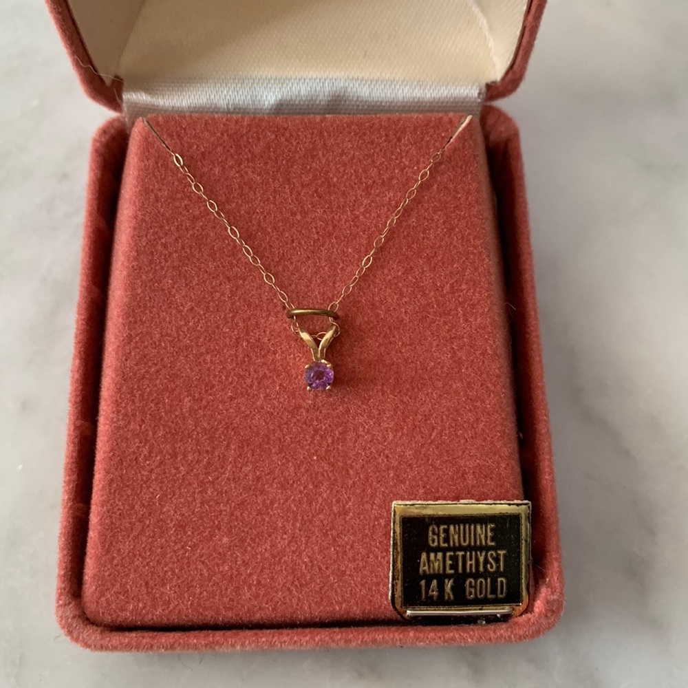14k gold necklace with Amethyst stone